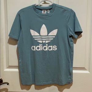 Adidas shirt sleeve comfortable top